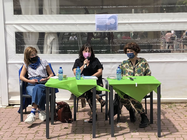 Eva Armisén y Eva Piquer presentaron Como antes de todo en el Parque José Antonio Labordeta con Librería Antígona